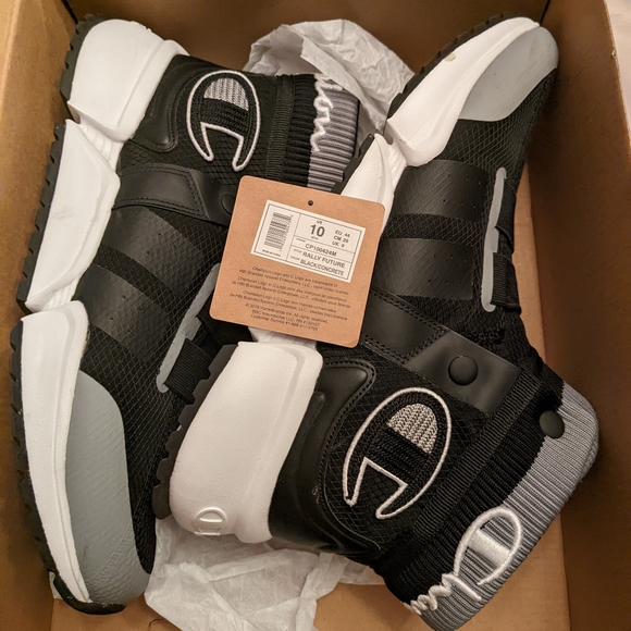 Champion Black & Gray Size 10 - Picture 5 of 11